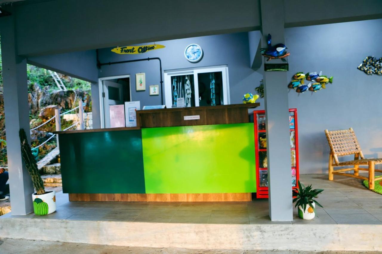 Baron Lighthouse Cottage & Eatery Exterior photo